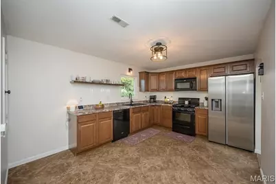 319 Wood Street, O'Fallon, MO 63366 - Photo 15