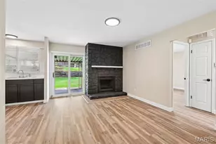 11953 El Camara Dr, Florissant, MO 63033 - Photo 3