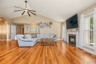 765 Emerald Oaks Ct, Eureka, MO 63025 - Photo 7