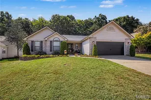 765 Emerald Oaks Ct, Eureka, MO 63025 - Photo 1