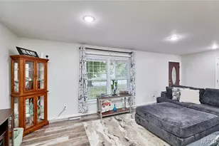 105 Sharon Dr, Montgomery City, MO 63361 - Photo 9