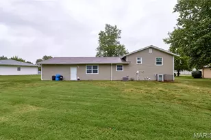 105 Sharon Dr, Montgomery City, MO 63361 - Photo 33