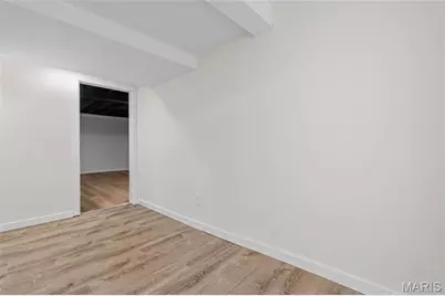 5891 Sir Edward Lane, Florissant, MO 63033 - Photo 51