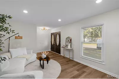5891 Sir Edward Lane, Florissant, MO 63033 - Photo 11