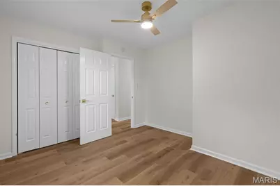 5891 Sir Edward Lane, Florissant, MO 63033 - Photo 31