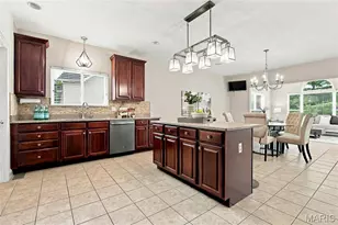 1316 Legacy Pointe Ln, Fenton, MO 63026 - Photo 11