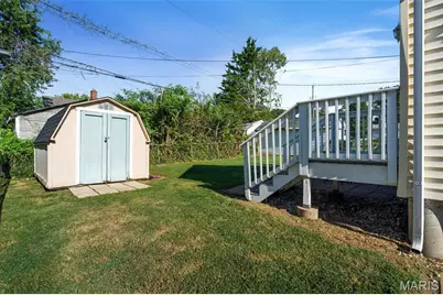 8633 Neier Lane, Affton, MO 63123 - Photo 25