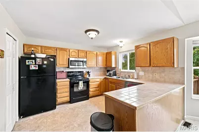 16337 Centerpointe Drive, Grover, MO 63040 - Photo 11