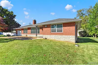 335 W Saint Anthony Lane, Florissant, MO 63031 - Photo 25