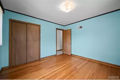 8611 Rowland Drive, Saint Louis, MO 63132 - Photo 21