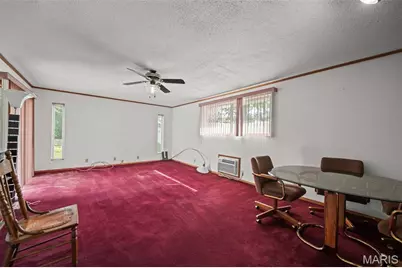 8611 Rowland Drive, Saint Louis, MO 63132 - Photo 9