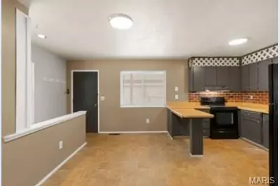 1114 Ransome Court, Florissant, MO 63031 - Photo 7