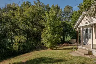 7192 Jones Rd, Bloomsdale, MO 63627 - Photo 11