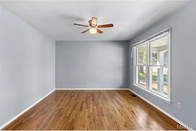 12728 Foxhound Drive, Maryland Heights, MO 63043 - Photo 13