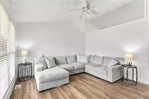 2112 Martina Dr, Washington, MO 63090 - Photo 5