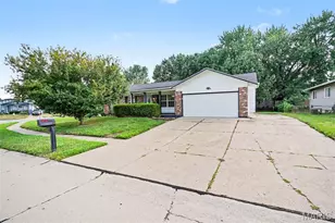 1106 Borden Dr, Florissant, MO 63031 - Photo 1