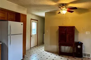 973 Co Rd 305, Taylor, MO 63471 - Photo 7
