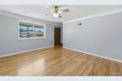 1212 Victory Drive, Mehlville, MO 63125 - Photo 3