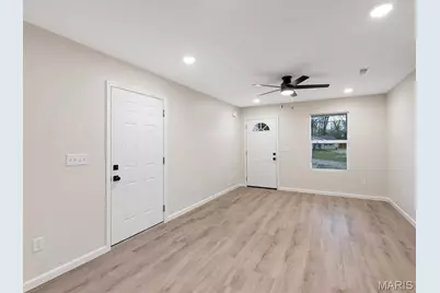 4 Hibbard St, Saint Clair, MO 63077 - Photo 7