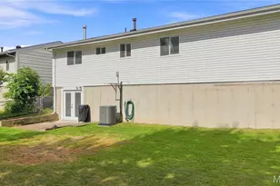 2552 Medford Dr, High Ridge, MO 63049 - Photo 21