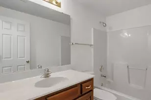 516 Wetherby Terrace Dr, Ballwin, MO 63021 - Photo 27
