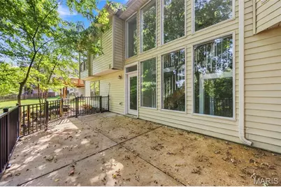 516 Wetherby Terrace Drive, Ballwin, MO 63021 - Photo 35
