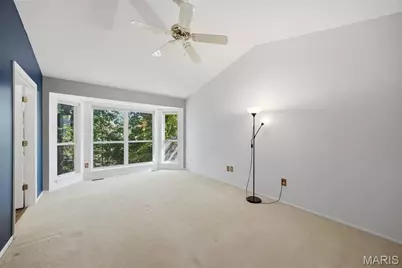 516 Wetherby Terrace Drive, Ballwin, MO 63021 - Photo 19