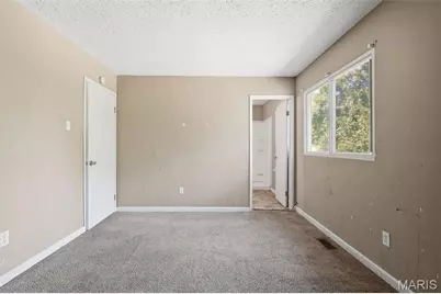2465 Kingsford Drive, Florissant, MO 63031 - Photo 15