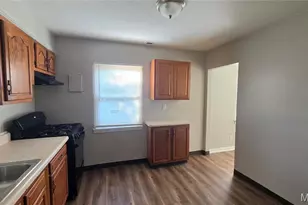 1138 Laredo Ave, Saint Louis, MO 63138 - Photo 7