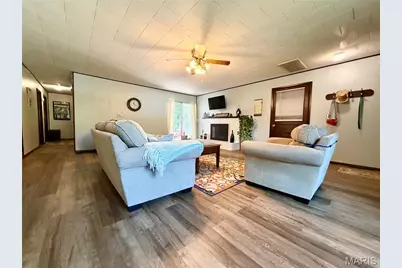 520 S Skyview Drive, Washington, MO 63638 - Photo 3