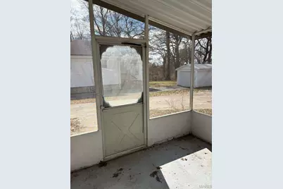 19 S Schlueter Avenue, Saint Louis, MO 63135 - Photo 19