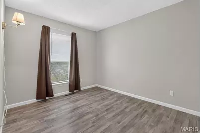 529 E 11th Street, Washington, MO 63090 - Photo 17