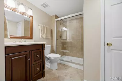 14300 Markham Lane, Chesterfield, MO 63017 - Photo 27