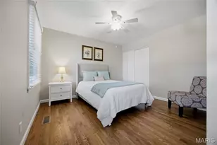 14300 Markham Ln, Chesterfield, MO 63017 - Photo 21