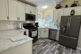 3600 N Meadow Mill Dr, Arnold, MO 63010 - Photo 3