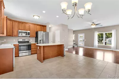 2398 Fairway, High Ridge, MO 63049 - Photo 11