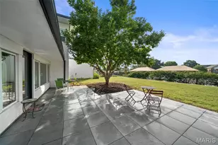 6005 Bishops Pl, Saint Louis, MO 63109 - Photo 5
