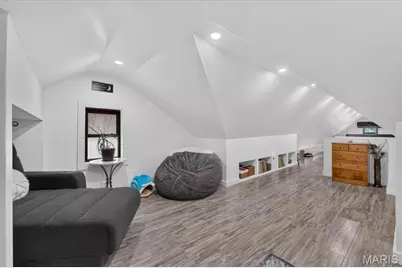 3838 Bingham Avenue, Saint Louis, MO 63116 - Photo 25