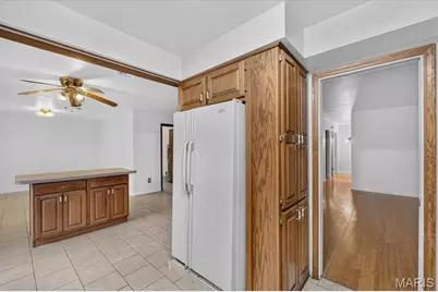 740 Wilshire Drive, Florissant, MO 63033 - Photo 15