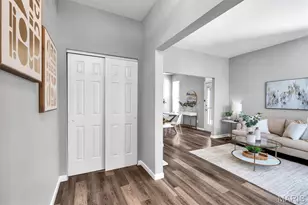 420 Lake Ave, Saint Louis, MO 63108 - Photo 3