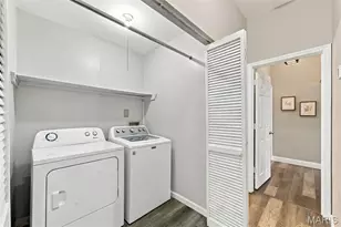 420 Lake Ave, Saint Louis, MO 63108 - Photo 9