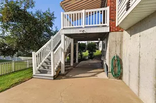 6025 Glennaire Dr, Oakville, MO 63129 - Photo 27