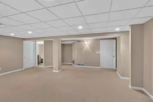 6025 Glennaire Dr, Oakville, MO 63129 - Photo 21