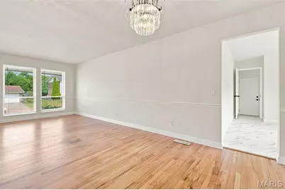 2830 Flintwood Drive, Saint Louis, MO 63129 - Photo 9