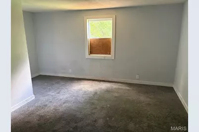2235 Edmund Avenue, Saint Louis, MO 63121 - Photo 7