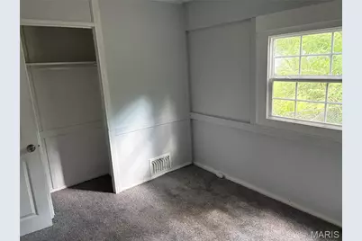 2235 Edmund Avenue, Saint Louis, MO 63121 - Photo 9