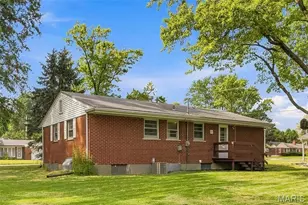 125 W St Anthony Ln, Florissant, MO 63031 - Photo 29