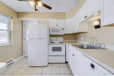 7445 Hazelcrest Drive #G, Hazelwood, MO 63042 - Photo 15