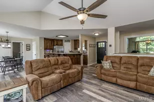 23123 Roselawn Dr, Lebanon, MO 65536 - Photo 7