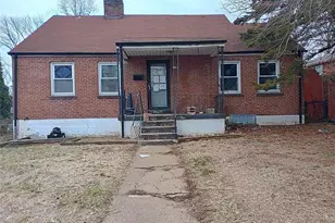 107 Woodstock Rd, Ferguson, MO 63135 - Photo 1
